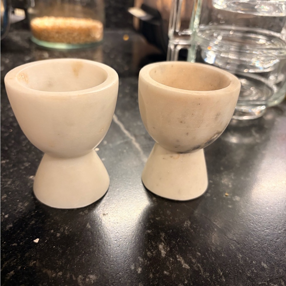 H&M Set of Two White Marble Egg Cups